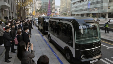 Сеул се сдоби с първия автобус без шофьор